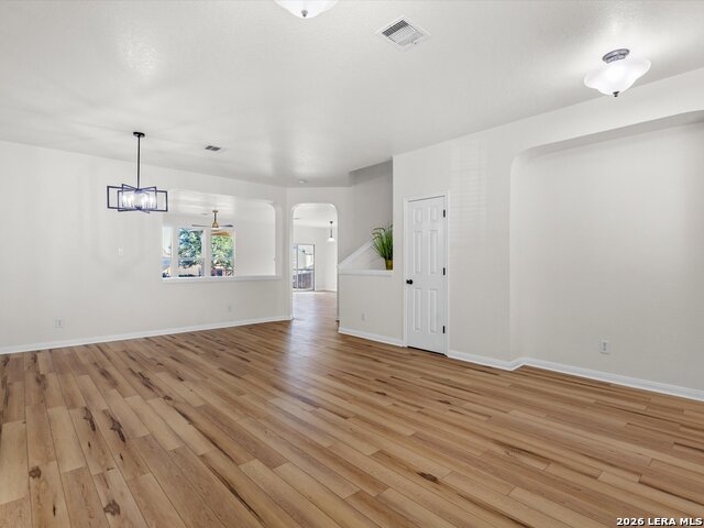 144 Springtree Cv Property Photo 8