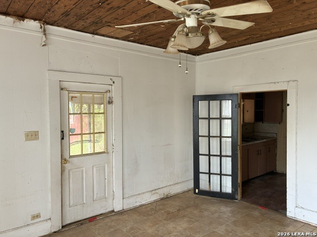 136 E Doughty St Property Photo 4