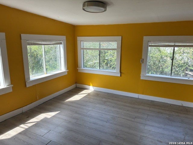 136 E Doughty St Property Photo 11