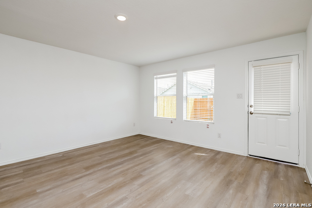10619 Mcclintock Property Photo 3
