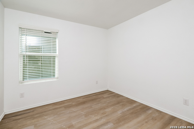 10619 Mcclintock Property Photo 9