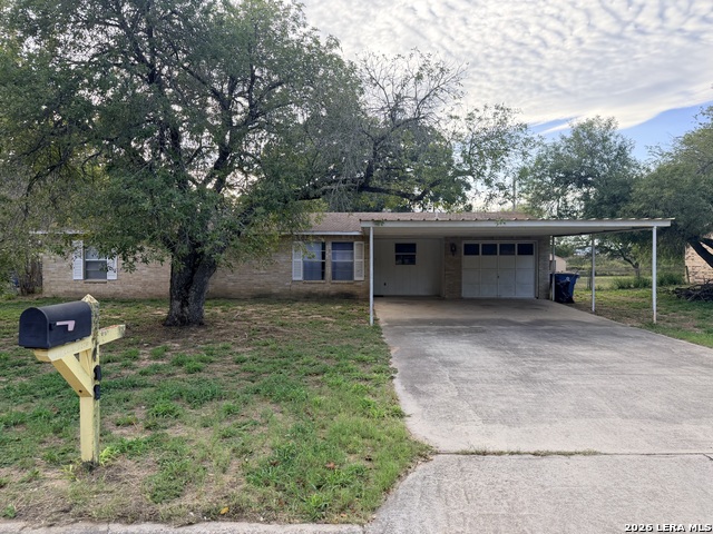 119 Low Meadow Dr Property Photo 1