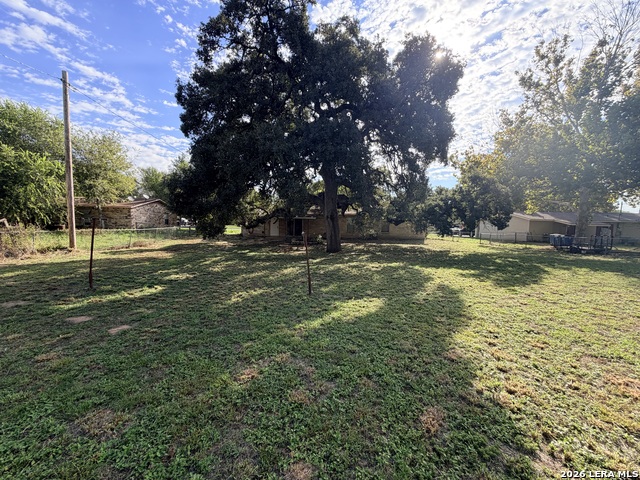119 Low Meadow Dr Property Photo 3