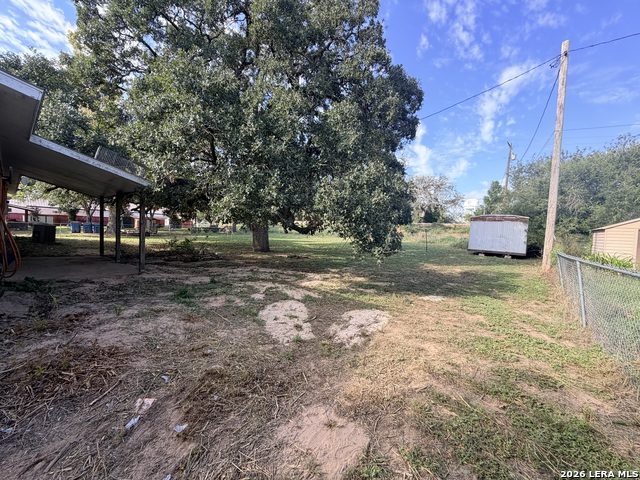119 Low Meadow Dr Property Photo 4