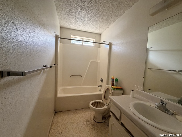 119 Low Meadow Dr Property Photo 12