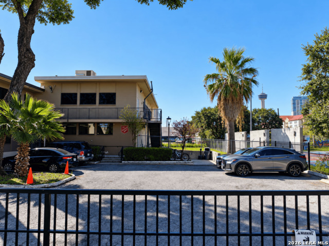 226 Nolan St Property Photo 18