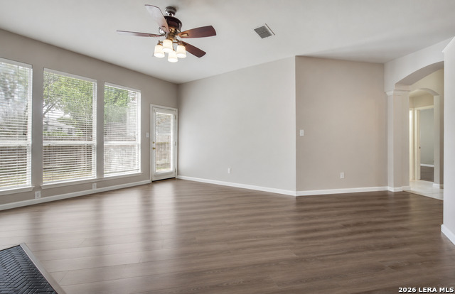 1136 Berry Creek Dr Property Photo 5