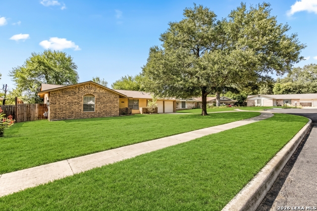 7919 Deep Frst Property Photo 2