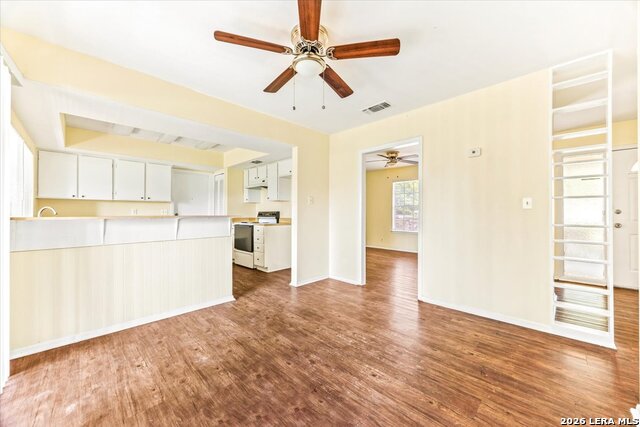 7919 Deep Frst Property Photo 7