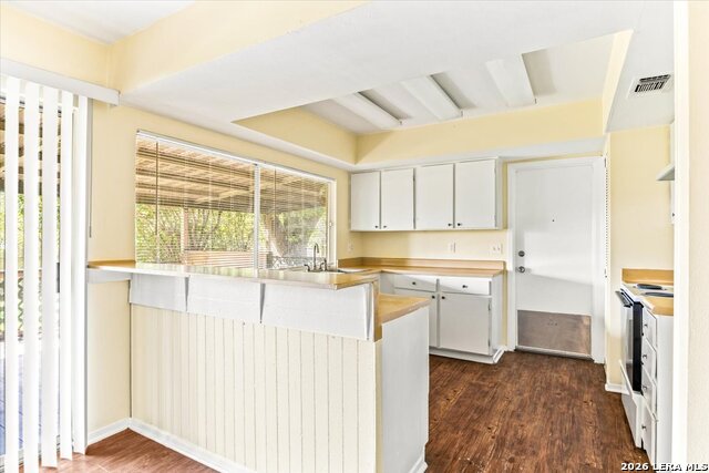 7919 Deep Frst Property Photo 8