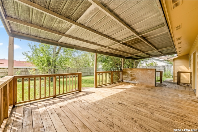 7919 Deep Frst Property Photo 22