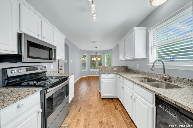 1213 Spicewood Property Photo 8