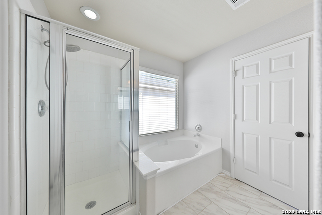 13147 Regency Frst Property Photo 33
