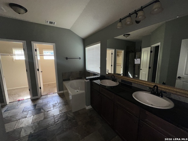 15612 Echo Ln Property Photo 9