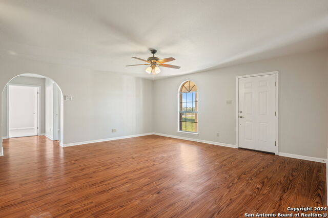 315 Simon Rd Property Photo 5