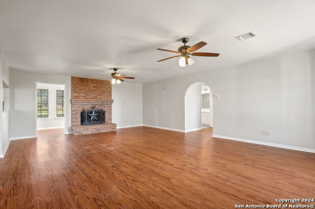 315 Simon Rd Property Photo 6