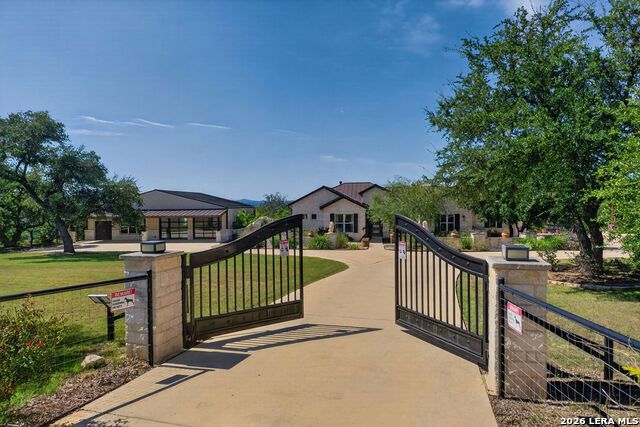113 Greco Bend Property Photo 2