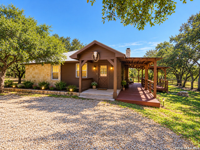 1007 Encanto Way Property Photo 2