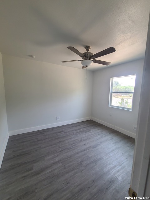 869 Crystal Property Photo 4