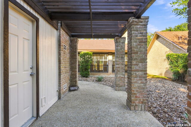 3764 Hunters Cir Property Photo 4
