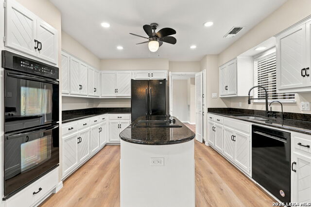 3764 Hunters Cir Property Photo 16