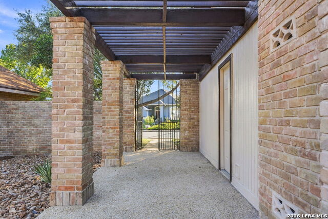 3764 Hunters Cir Property Photo 45