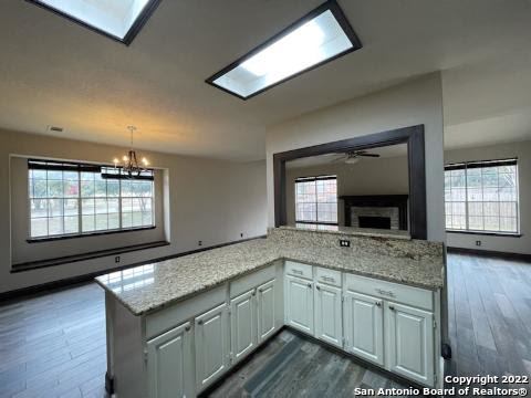 223 Willowbluff Dr Property Photo 7