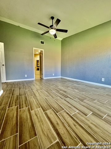9115 Valley Bend Property Photo 29