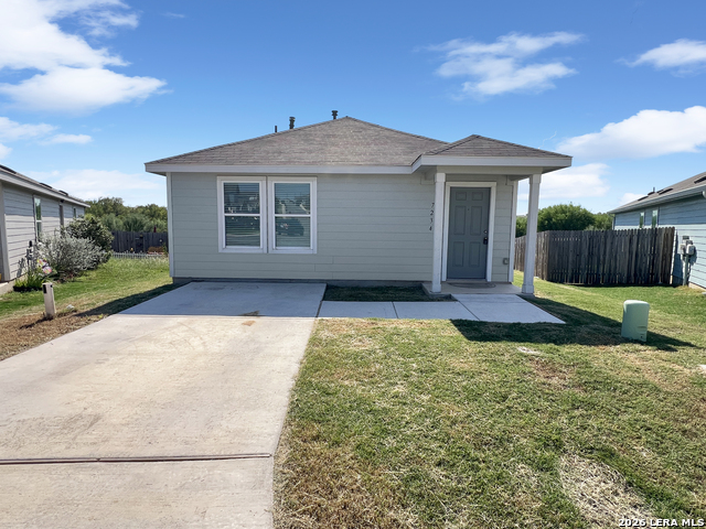 7234 Tides Trail Property Photo 1