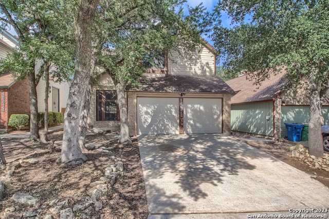 16615 SPRUCE TREE LN Property Photo 1