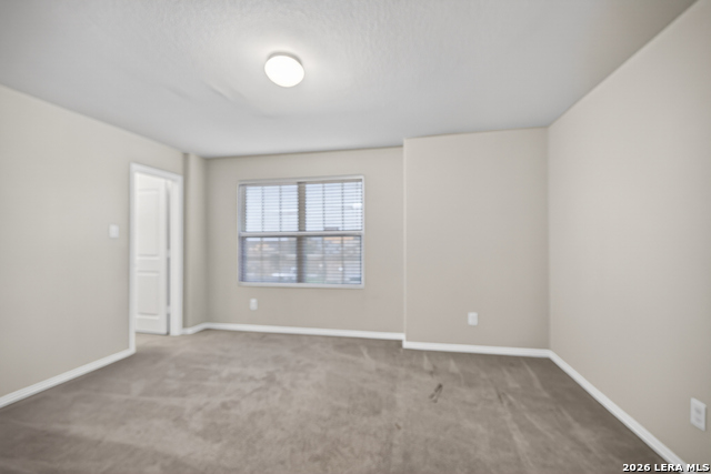 302 Xanadu Dr Property Photo 5