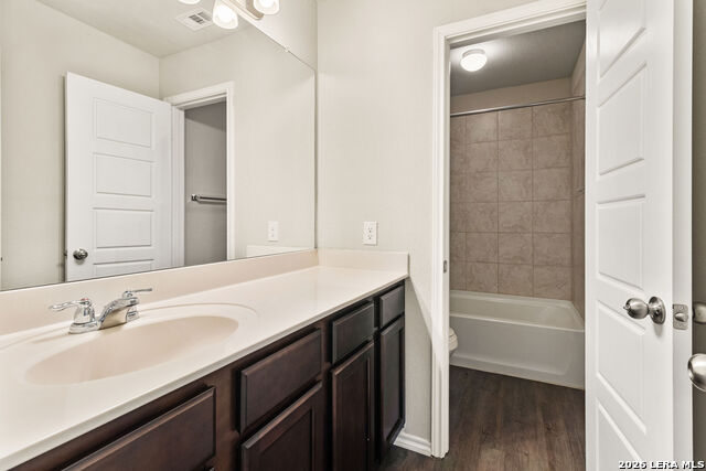 4227 Admirals Bnd Property Photo 15