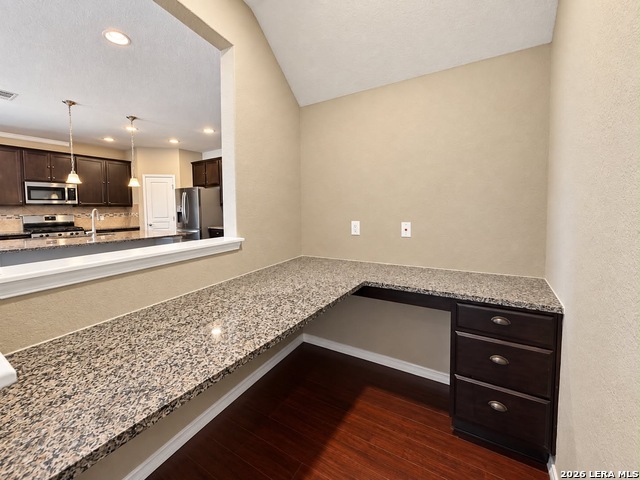 27415 Valle Blf Property Photo 11
