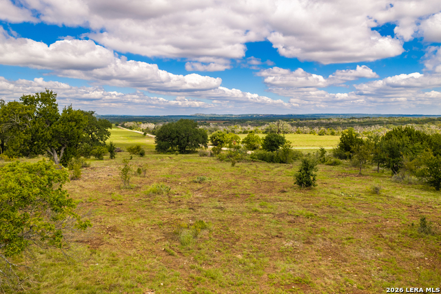3145 N Grape Creek Rd Property Photo 4