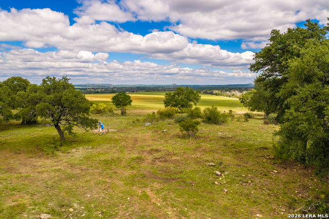 3145 N Grape Creek Rd Property Photo 16