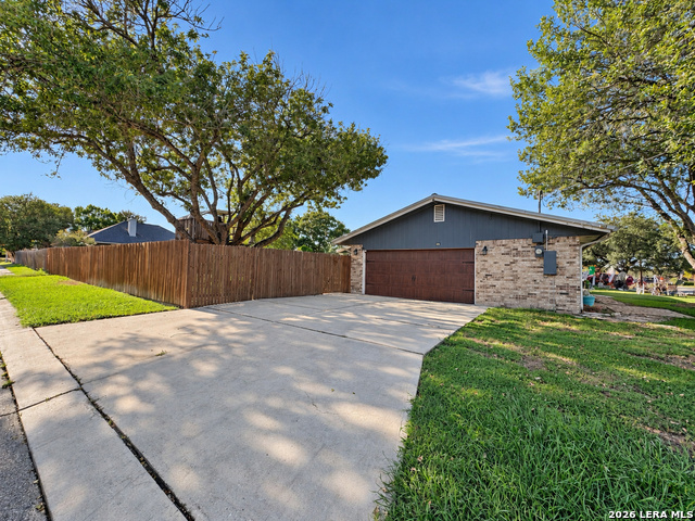 1250 Hollyhock Lane Property Photo 2