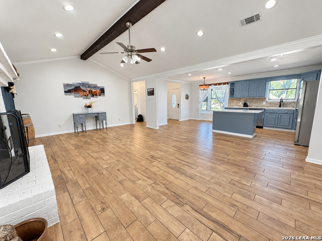 1250 Hollyhock Lane Property Photo 13
