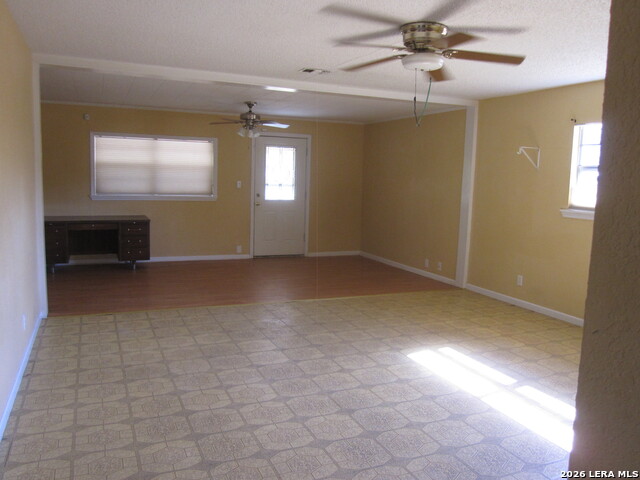 203 Houston St Property Photo 13