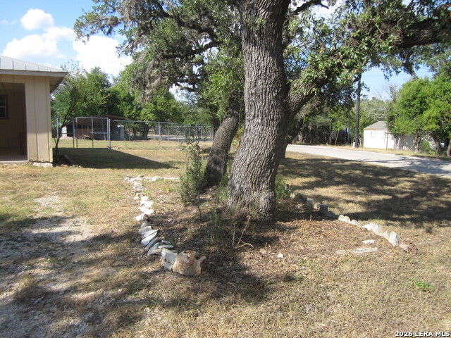 203 Houston St Property Photo 34