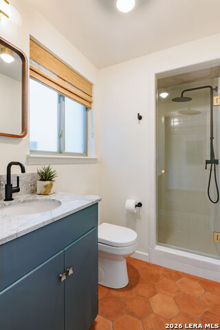 221 Ogden Ln Property Photo 4