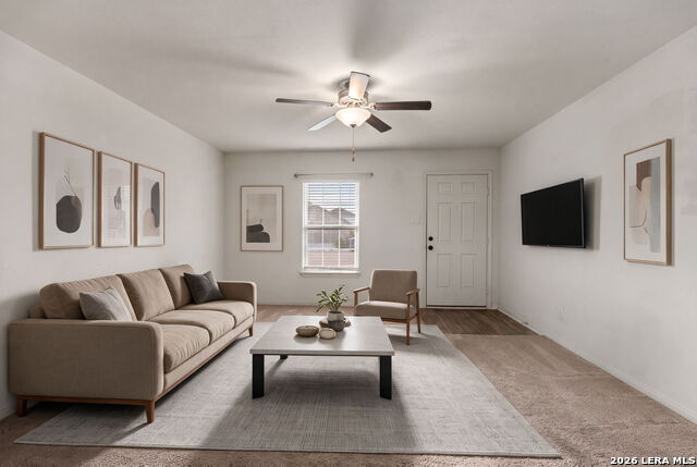 15210 Escalante Pass Property Photo 4