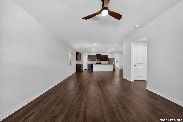 723 Overlook Rdg Property Photo 9