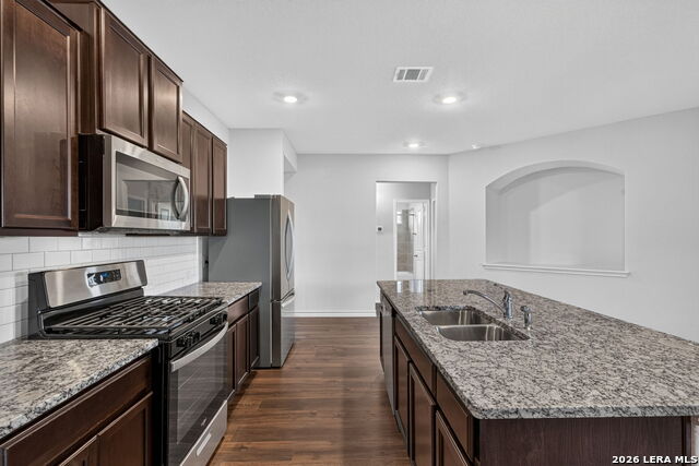 723 Overlook Rdg Property Photo 14