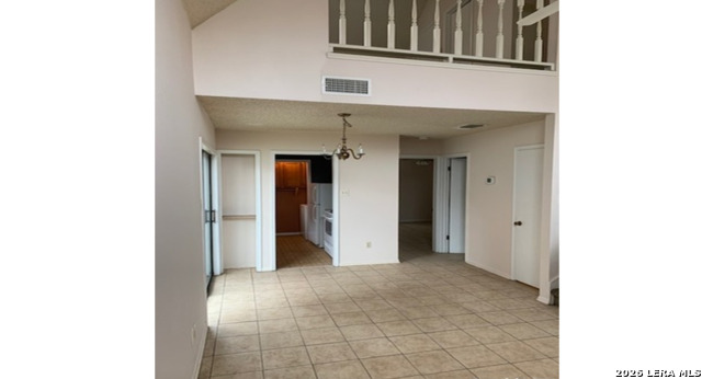 6330 Cambridge Dr Property Photo 4