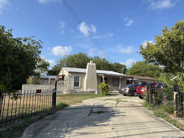 424 Babcock Rd. Property Photo 1
