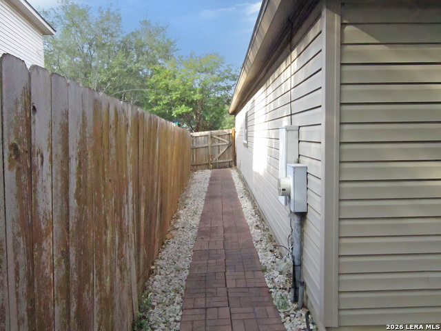 13535 Mason Crest Dr Property Photo 20