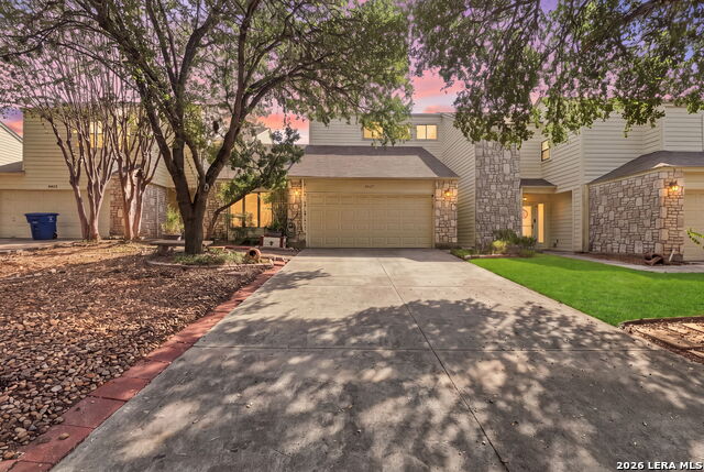 8424 Echo Creek Ln Property Photo 1
