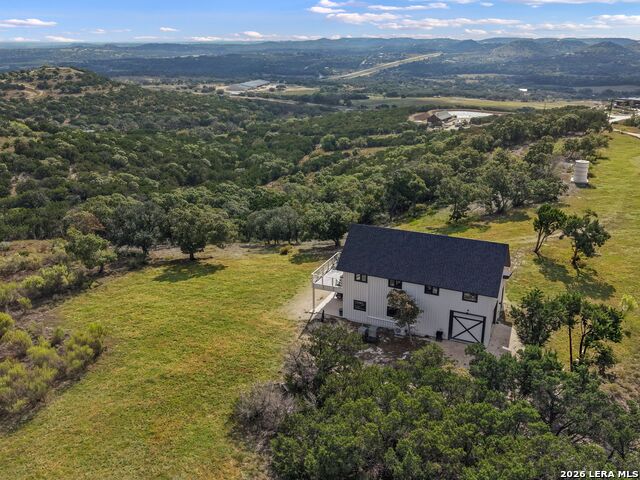 213 Sonderland Pass Property Photo 1