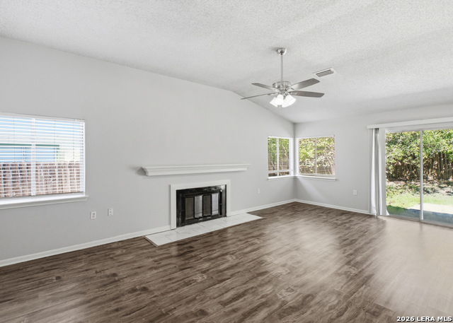 10006 Windburn Trl Property Photo 4