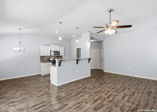 10006 Windburn Trl Property Photo 5